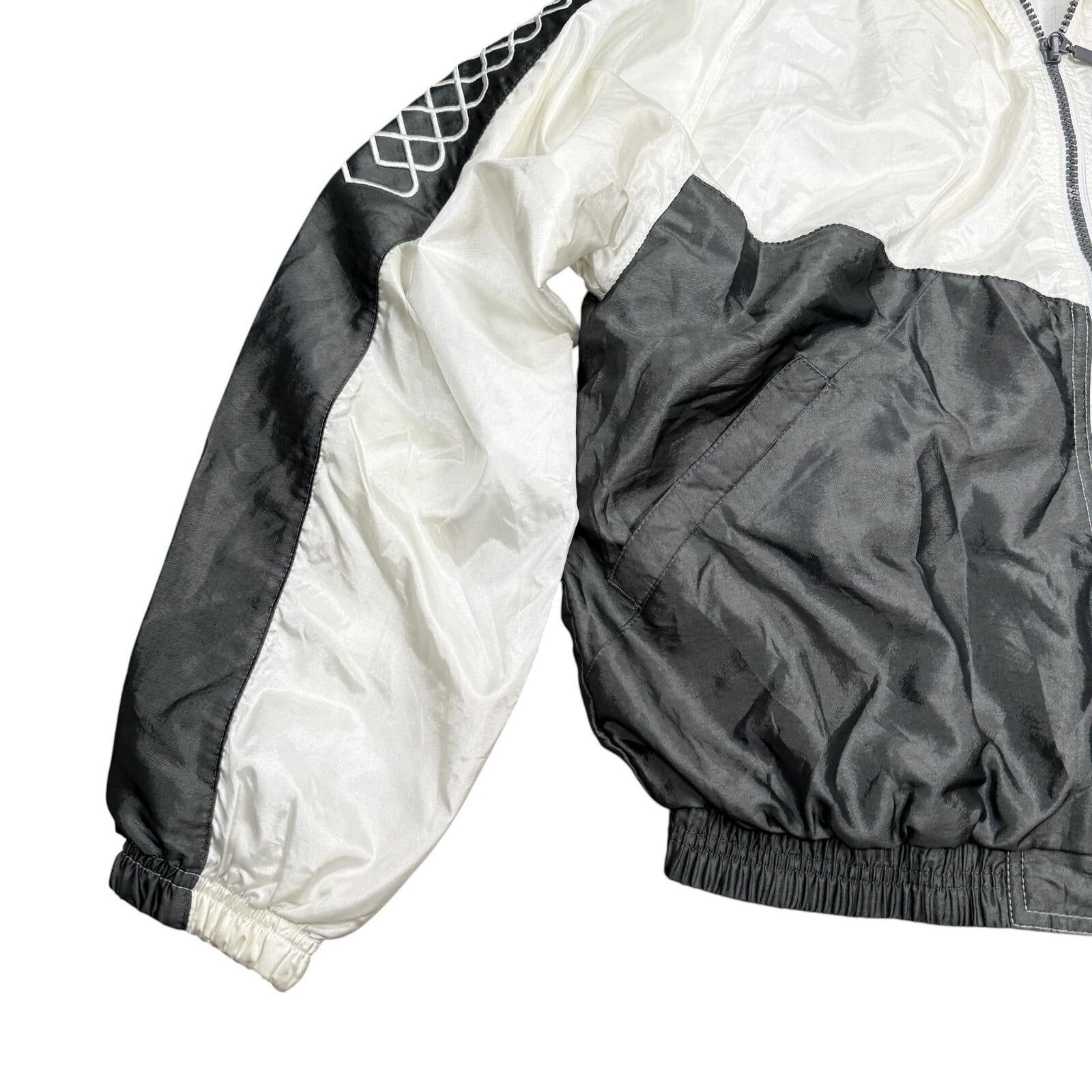 Reebok Vintage Y2K Windbreaker Jacket Full Zip Up White Grey Medium