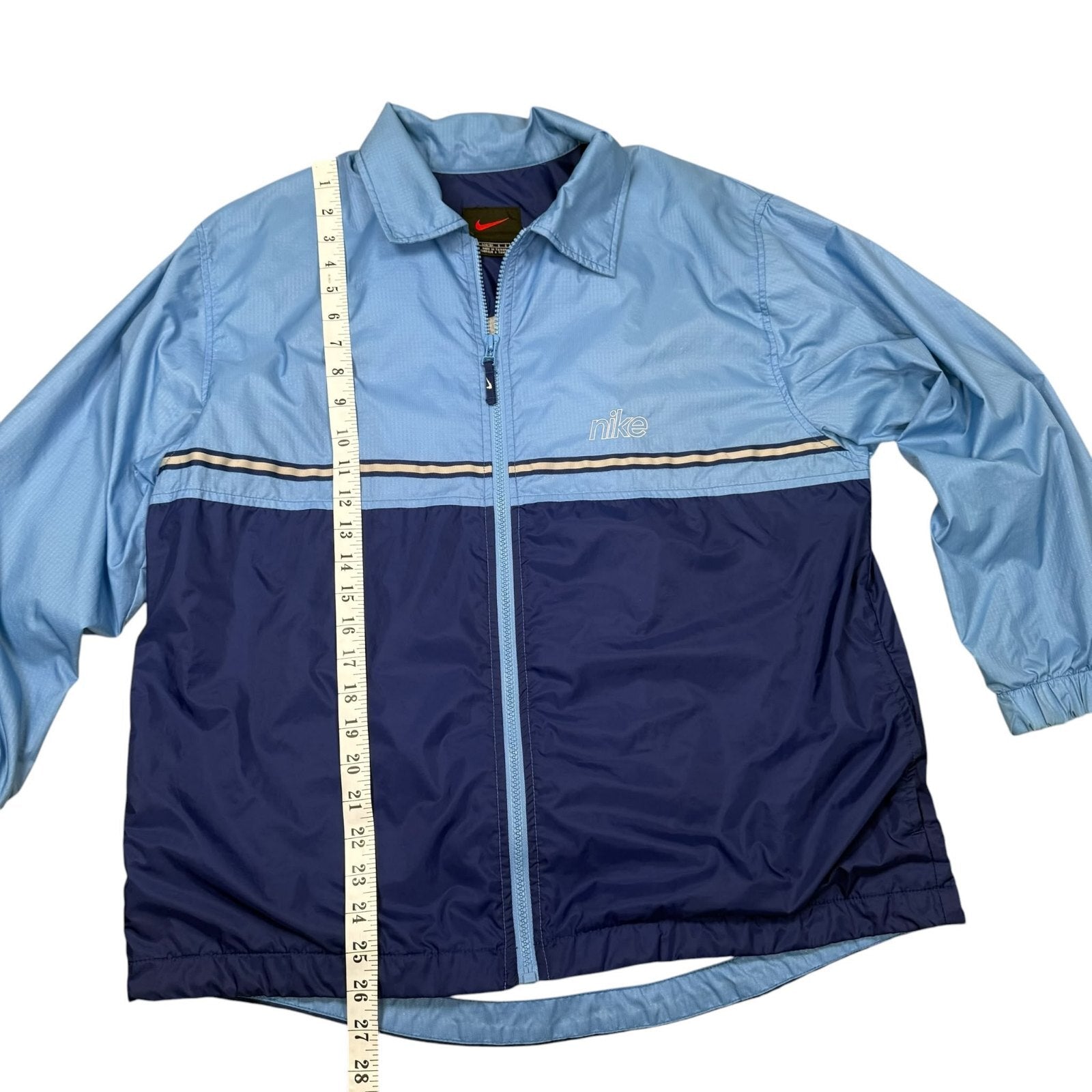 Nike Vintage Y2K Windbreaker Jacket Full Zip Up Light Blue and Navy L 14-16